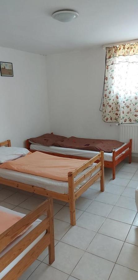 Tóra nyíló vendégház badacsonytomaj Exterior foto
