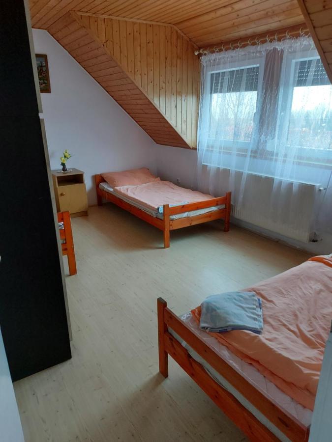 Tóra nyíló vendégház badacsonytomaj Exterior foto